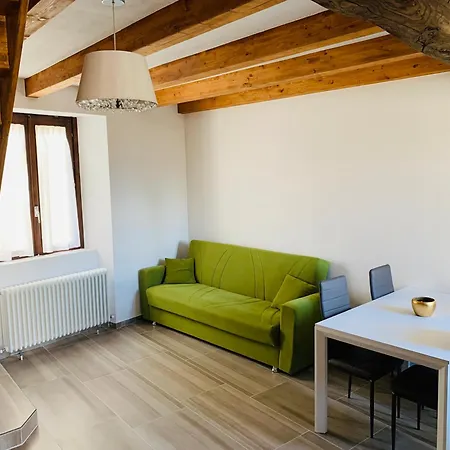 Duplex In Con Cortile Privato *